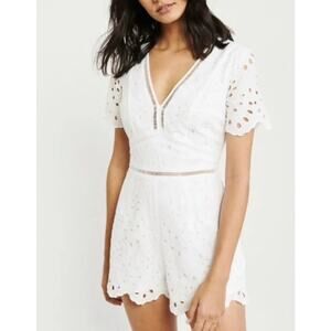 NWT | Abercrombie & Fitch Eyelet Romper, Size XL